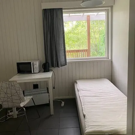 Kotimaailma Kivikkotie Вантаа