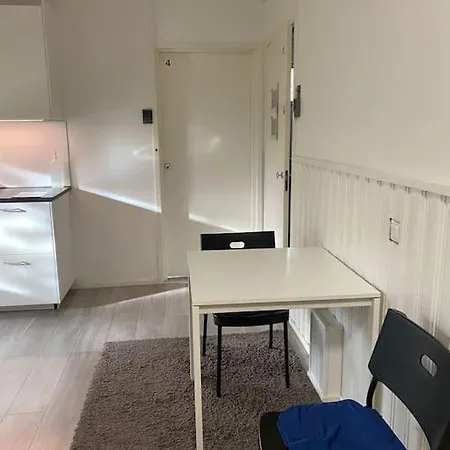 Kotimaailma Kivikkotie *